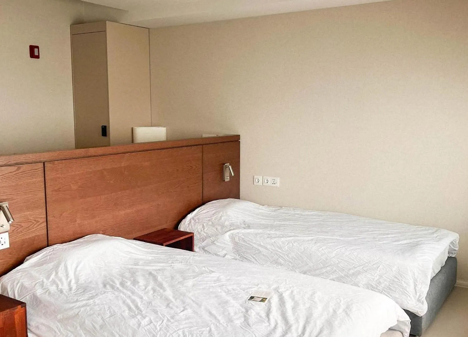 Ferienwohnung Roots House Busan Apartment